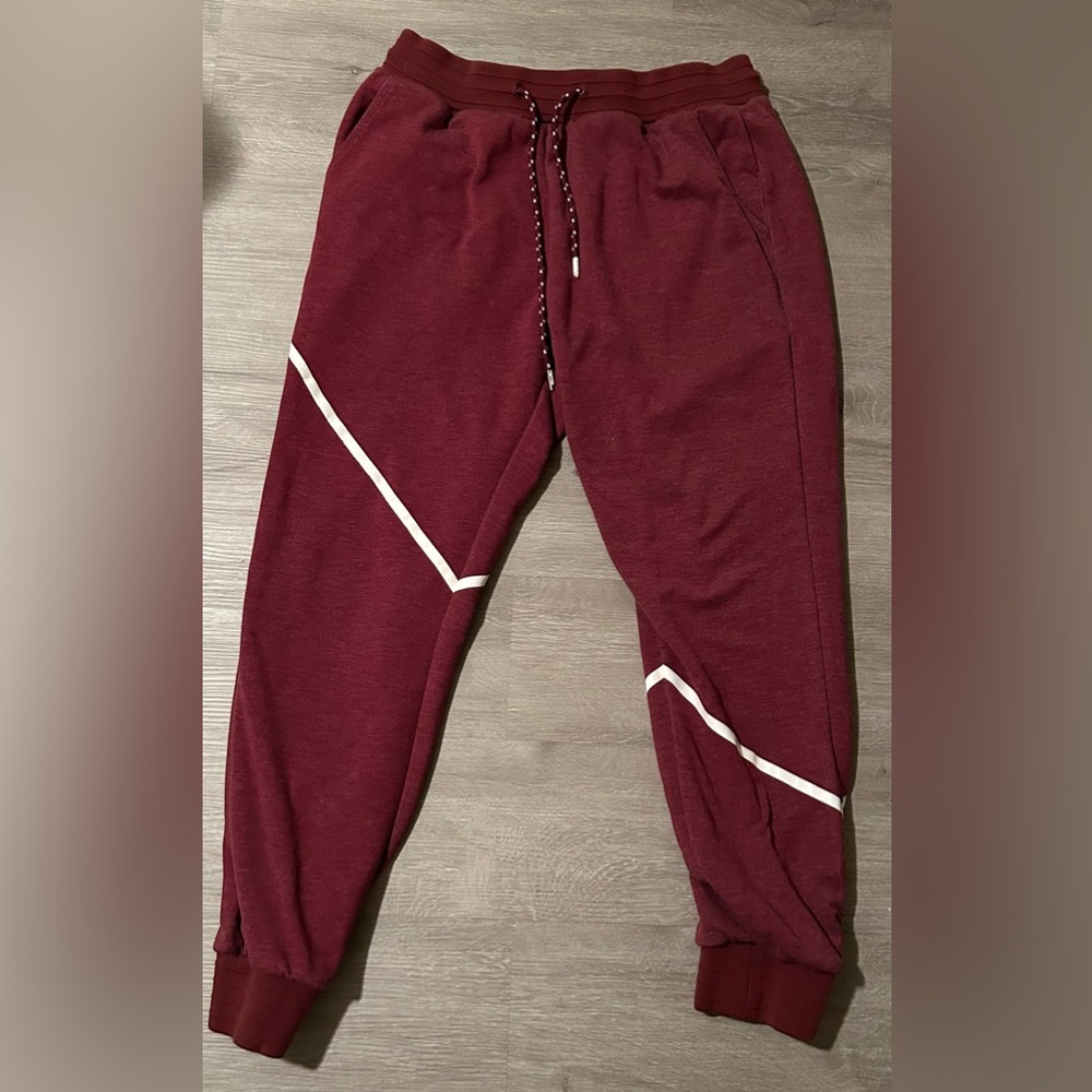 USED Crooks & Castles Jogger Sweat Pants Men’s Size Large